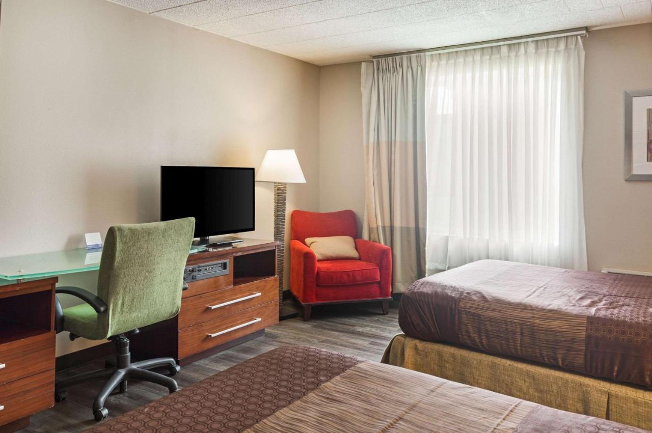 Fairmount Inn & Suites - Stroudsburg, Poconos Delaware Water Gap Εξωτερικό φωτογραφία