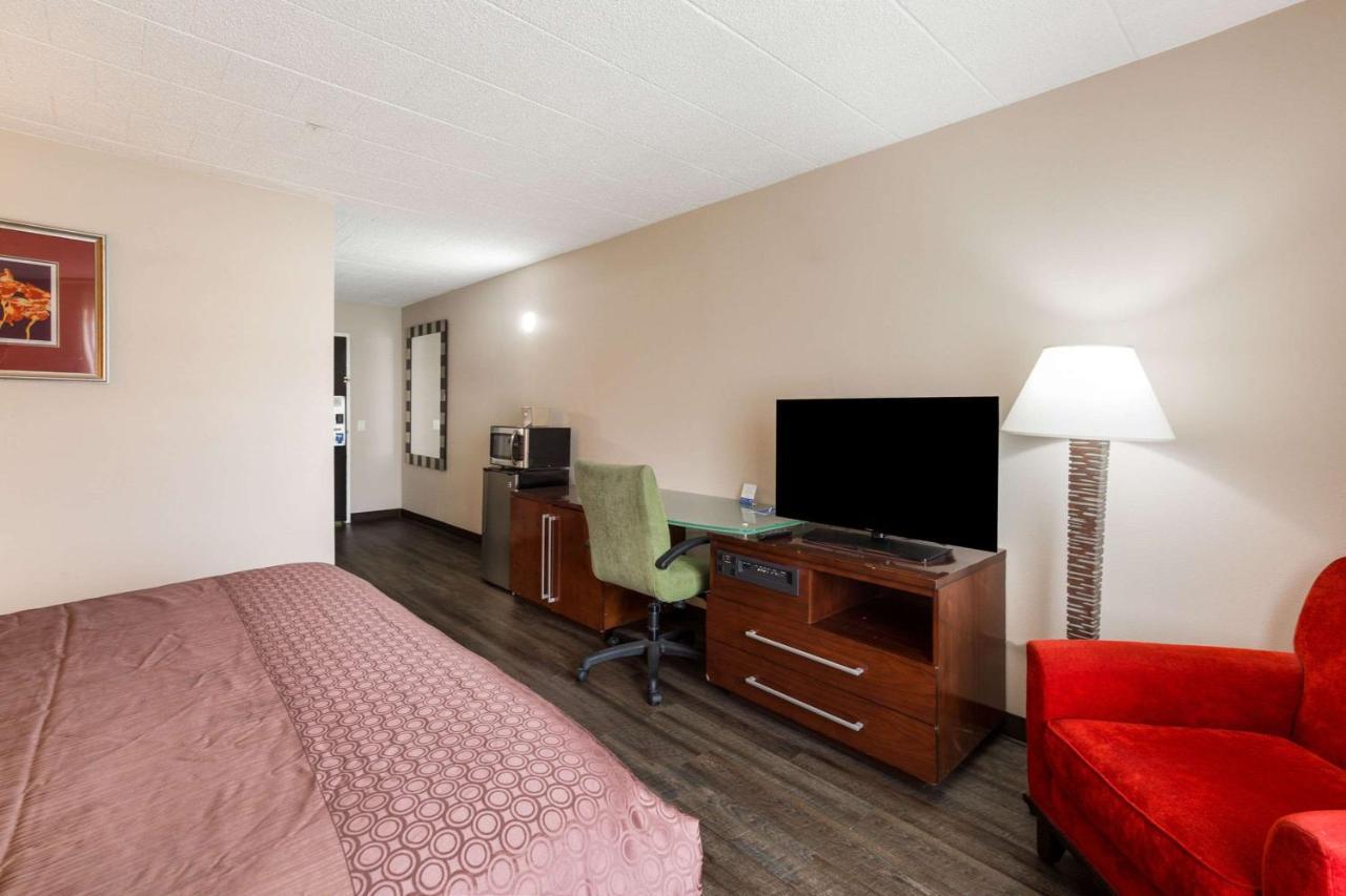 Fairmount Inn & Suites - Stroudsburg, Poconos Delaware Water Gap Εξωτερικό φωτογραφία