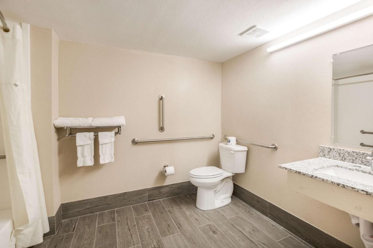 Fairmount Inn & Suites - Stroudsburg, Poconos Delaware Water Gap Εξωτερικό φωτογραφία