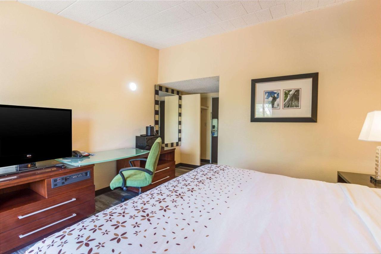Fairmount Inn & Suites - Stroudsburg, Poconos Delaware Water Gap Εξωτερικό φωτογραφία