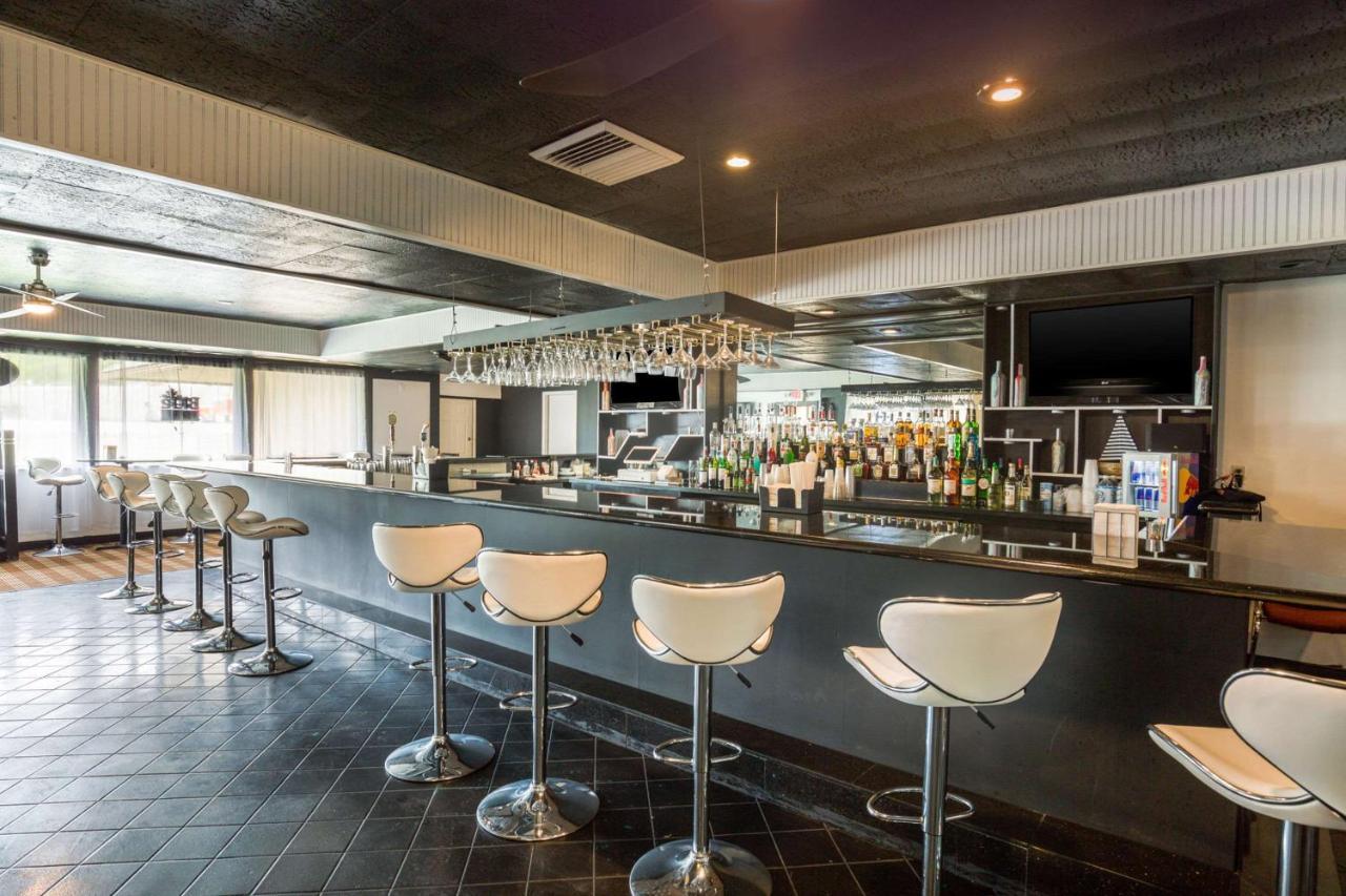 Fairmount Inn & Suites - Stroudsburg, Poconos Delaware Water Gap Εξωτερικό φωτογραφία